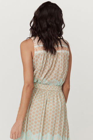 sweet-nothings-sleeveless-blouse